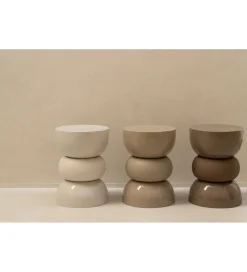 J-Line Stolik kawowy boczny LISE 43 cm beżowy