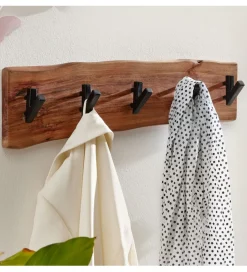 WOHNLING, GERMANY Wieszak HAKI 60 cm drewno akacja